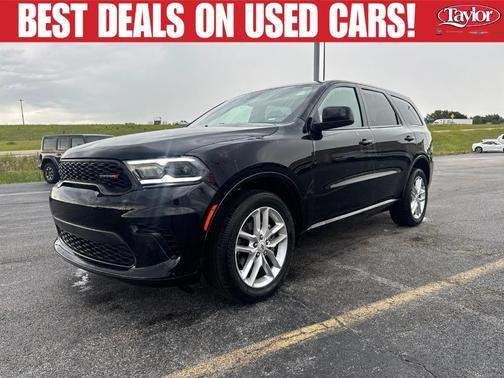 DB Black Crystal Clearcoat 2026 Dodge Durango GT