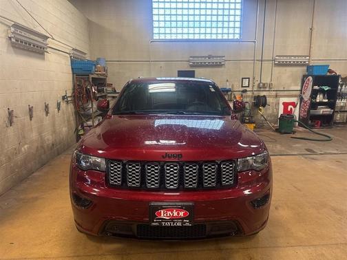 2018 Jeep Grand Cherokee Altitude