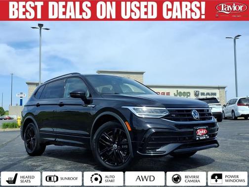 Deep Black Pearl Effect 2022 Volkswagen Tiguan 2.0T SE R-Line Black