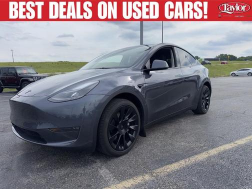 Gray 2023 Tesla Model Y Long Range