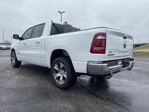 Bright White Clearcoat 2024 RAM 1500 Laramie