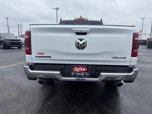 Bright White Clearcoat 2024 RAM 1500 Laramie