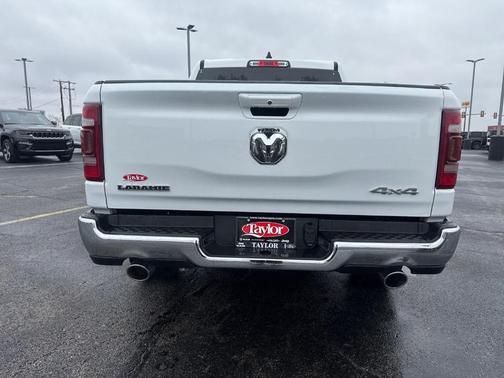 Bright White Clearcoat 2024 RAM 1500 Laramie