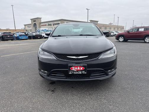 2015 Chrysler 200 S