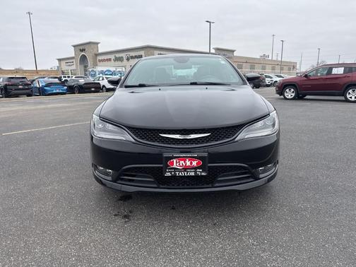 2015 Chrysler 200 S