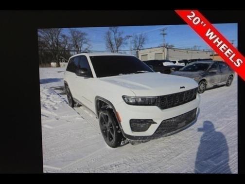 2023 Jeep Grand Cherokee Altitude