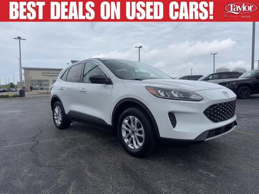 Oxford White 2022 Ford Escape SE