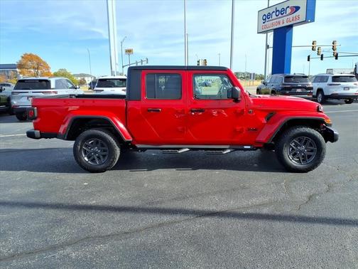 2024 Jeep Gladiator Sport