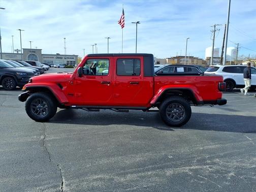 2024 Jeep Gladiator Sport