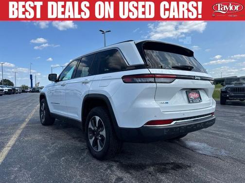 Bright White Clearcoat 2024 Jeep Grand Cherokee 4xe Base