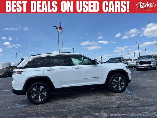 Bright White Clearcoat 2024 Jeep Grand Cherokee 4xe Base
