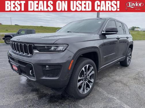 Metallic 2022 Jeep Grand Cherokee Overland