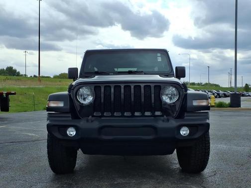 Black Clearcoat 2022 Jeep Wrangler Unlimited Sport