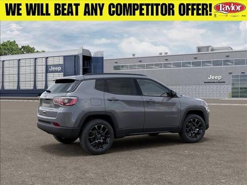 Sting Gray Clearcoat 2026 Jeep Compass Latitude