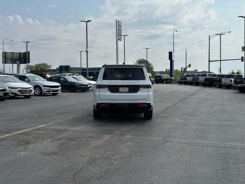 2024 Jeep Grand Wagoneer L Series III