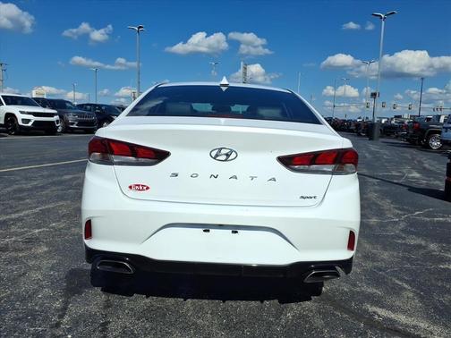 2018 Hyundai SONATA Sport