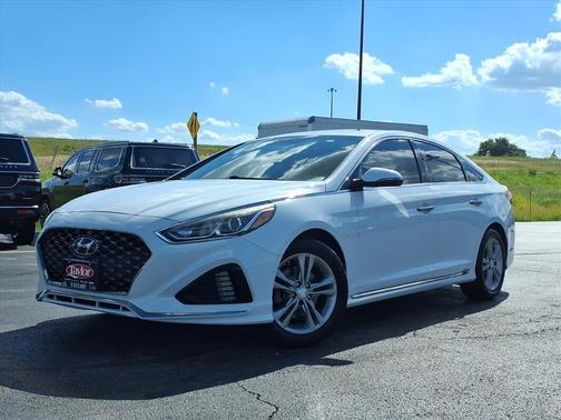 2018 Hyundai SONATA Sport