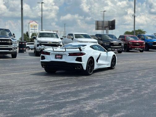 2023 Chevrolet Corvette Stingray w/1LT