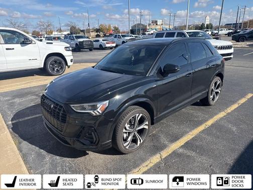 2023 Audi Q3 45 S line Premium