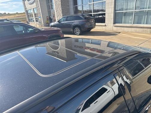 2023 Audi Q3 45 S line Premium