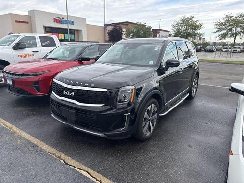 2022 Kia Telluride S