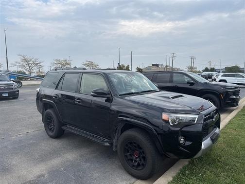 2024 Toyota 4Runner TRD Off Road Premium
