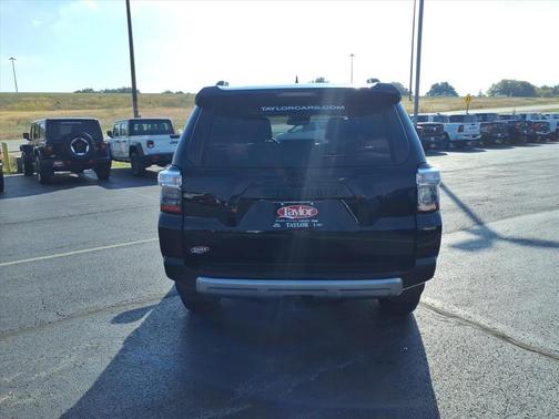 2024 Toyota 4Runner TRD Off Road Premium