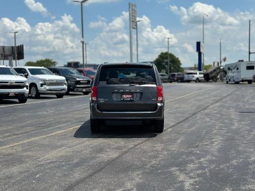 2014 Dodge Grand Caravan SXT