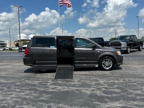 2014 Dodge Grand Caravan SXT