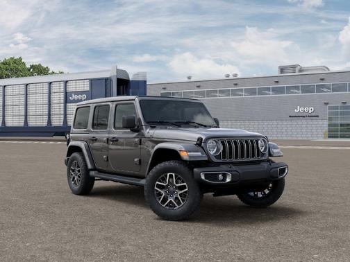 Granite Crystal Clearcoat Metallic 2026 Jeep Wrangler Sahara
