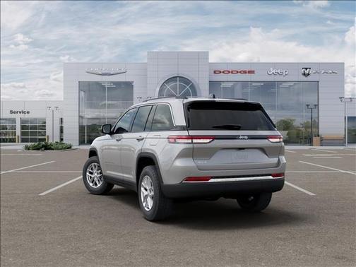 2025 Jeep Grand Cherokee Laredo X