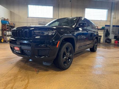2024 Jeep Grand Cherokee L Laredo