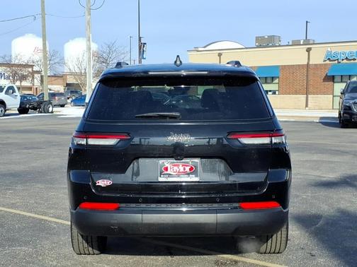 2024 Jeep Grand Cherokee L Laredo