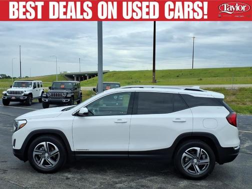Summit White 2021 GMC Terrain SLT