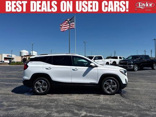 Summit White 2021 GMC Terrain SLT