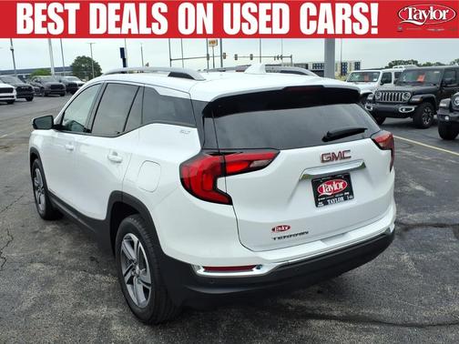 Summit White 2021 GMC Terrain SLT