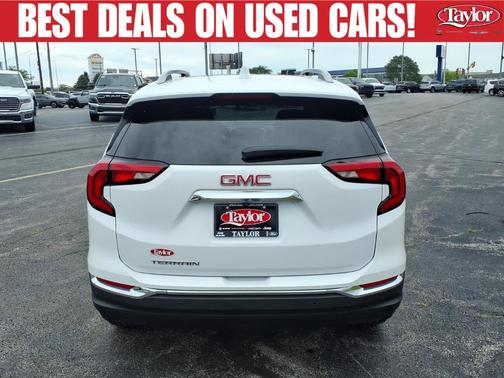 Summit White 2021 GMC Terrain SLT