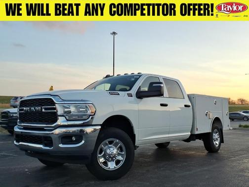 Bright White Clearcoat 2024 RAM 2500 Tradesman