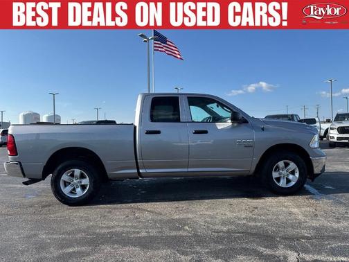 Billet Silver Metallic Clearcoat 2024 RAM 1500 Classic SLT