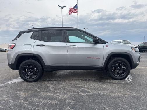 Black 2024 Jeep Compass Trailhawk