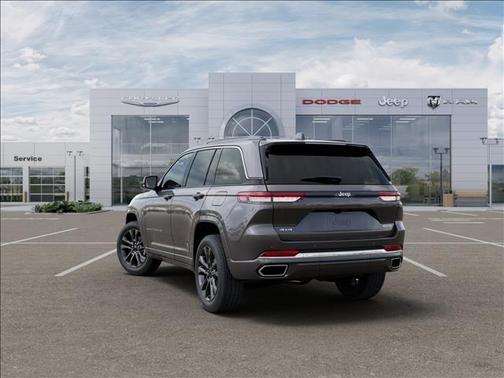 2025 Jeep Grand Cherokee Overland