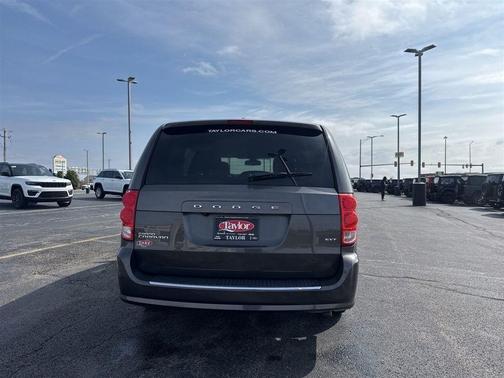 Granite Crystal Clearcoat Metallic 2020 Dodge Grand Caravan SXT