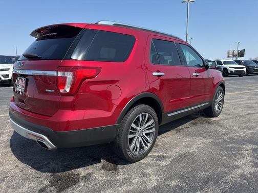 2017 Ford Explorer Platinum