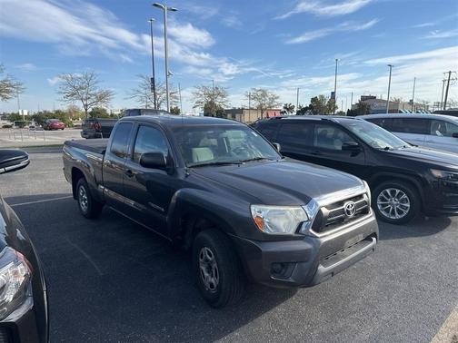 2013 Toyota Tacoma Base