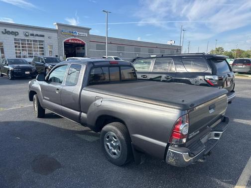2013 Toyota Tacoma Base