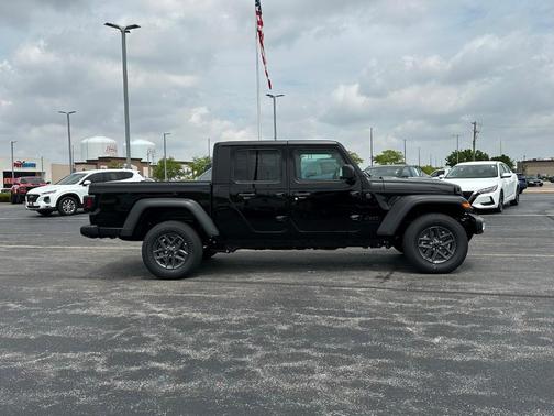 2025 Jeep Gladiator Sport