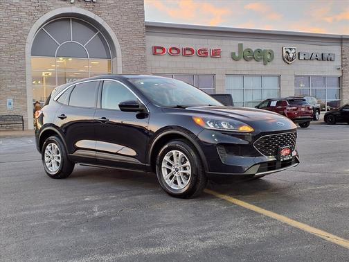 2021 Ford Escape SE