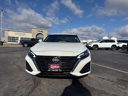 2024 Nissan Altima 2.5 SL