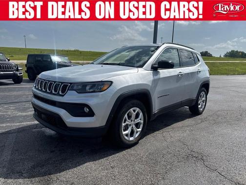 Silver Zynith 2024 Jeep Compass Latitude