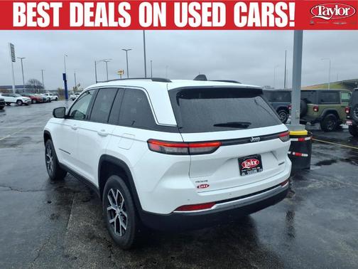 Bright White Clearcoat 2023 Jeep Grand Cherokee Limited